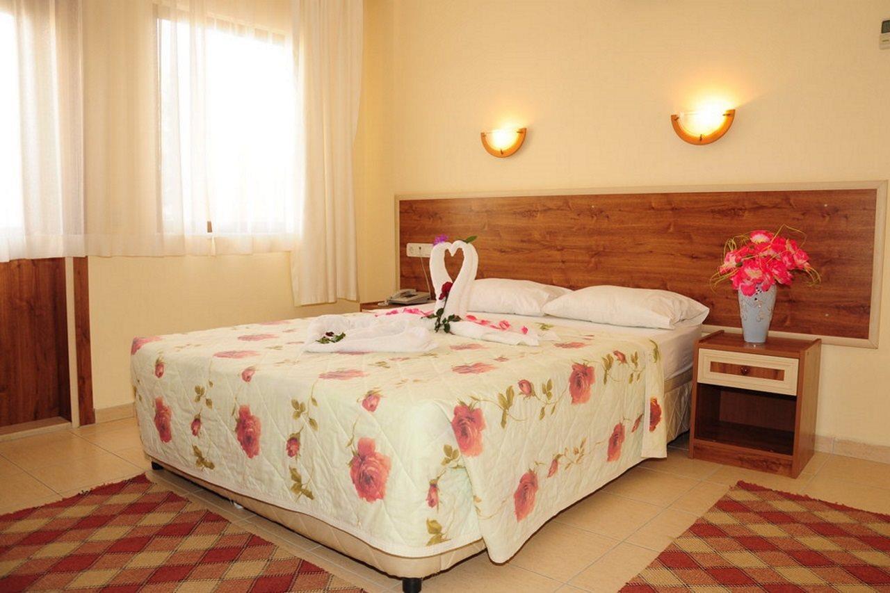 Side Yesiloez Hotel Bagian luar foto